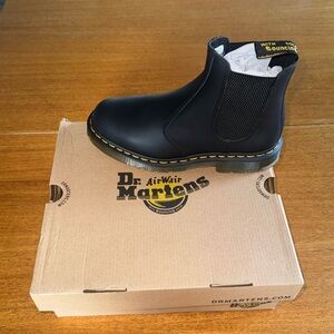 Dr. Martens Black Boots Airwair